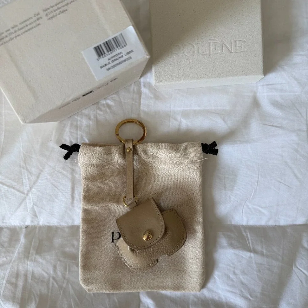 Polene AirPods Case Unisex OS Sable Beige New Leather Keychain Bag Charm